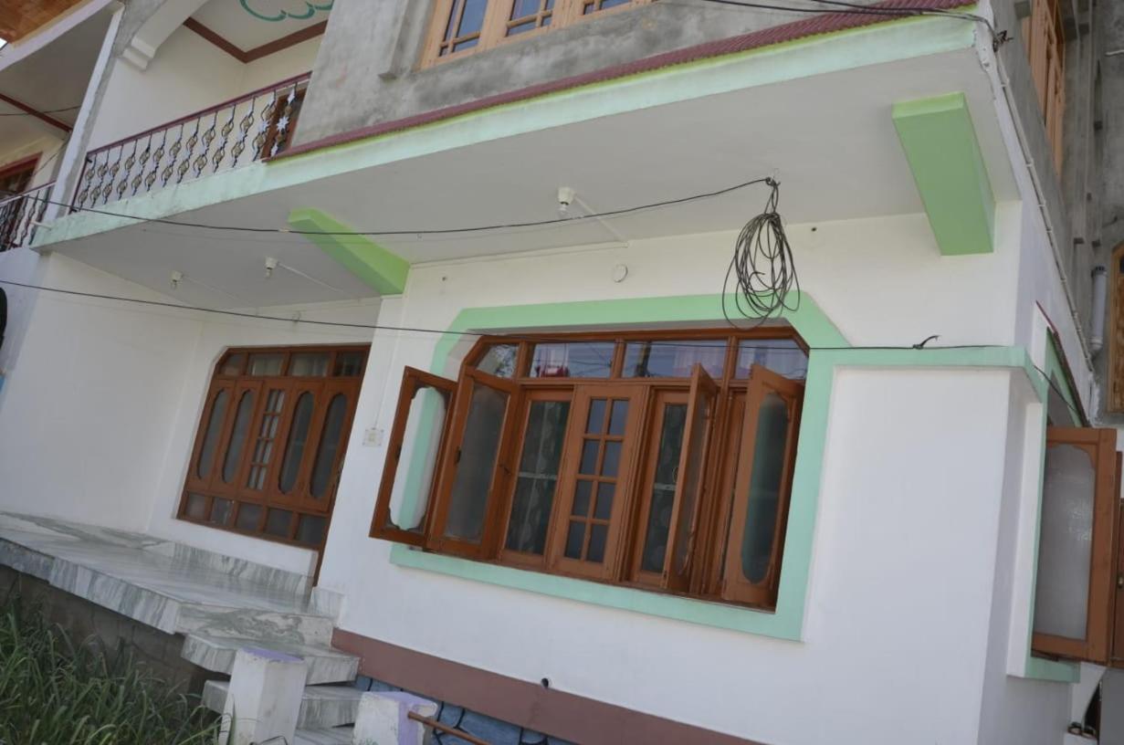 Mir Manzil Bed & Breakfast Srīnagar Exterior foto