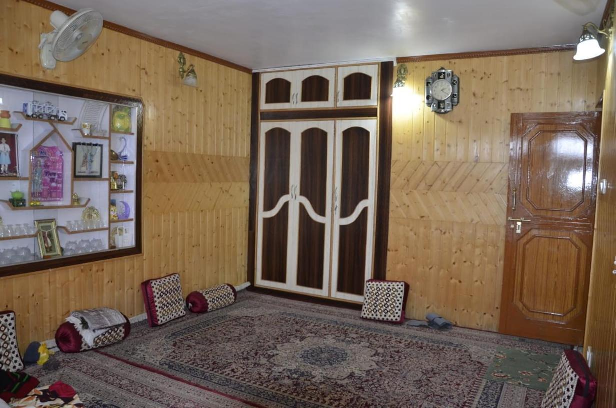 Mir Manzil Bed & Breakfast Srīnagar Exterior foto