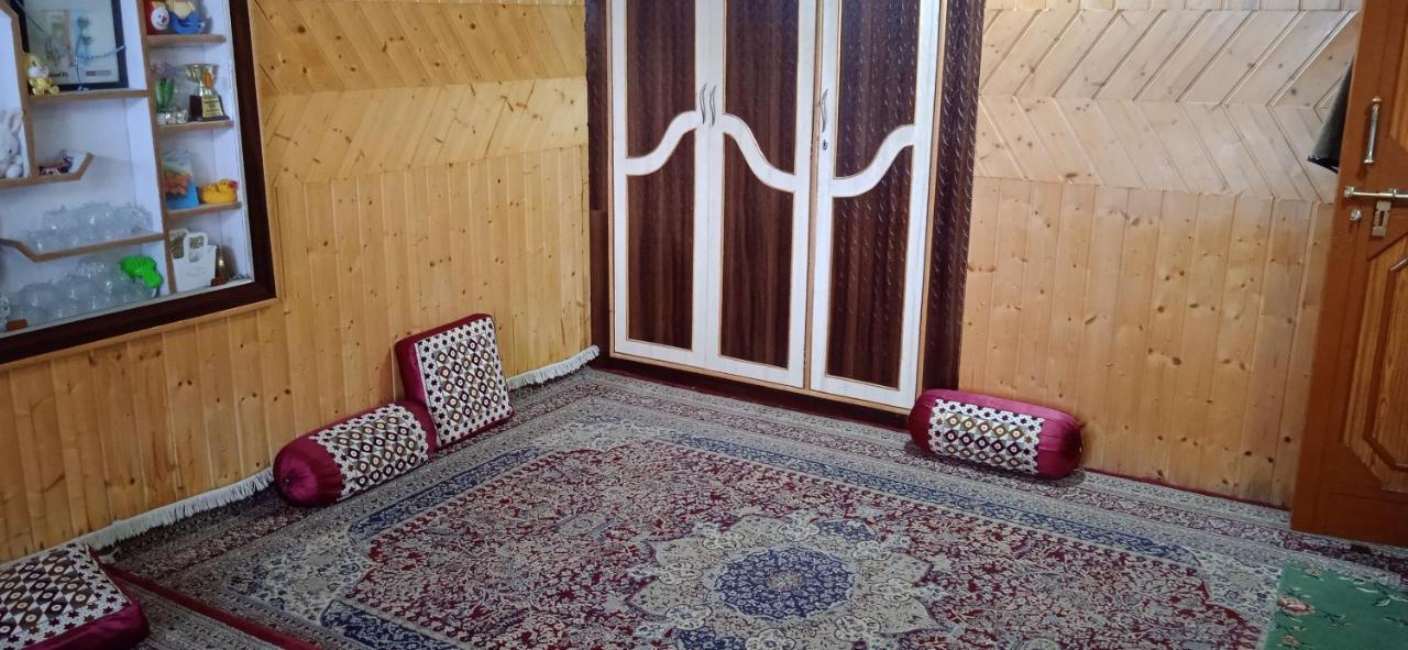 Mir Manzil Bed & Breakfast Srīnagar Exterior foto