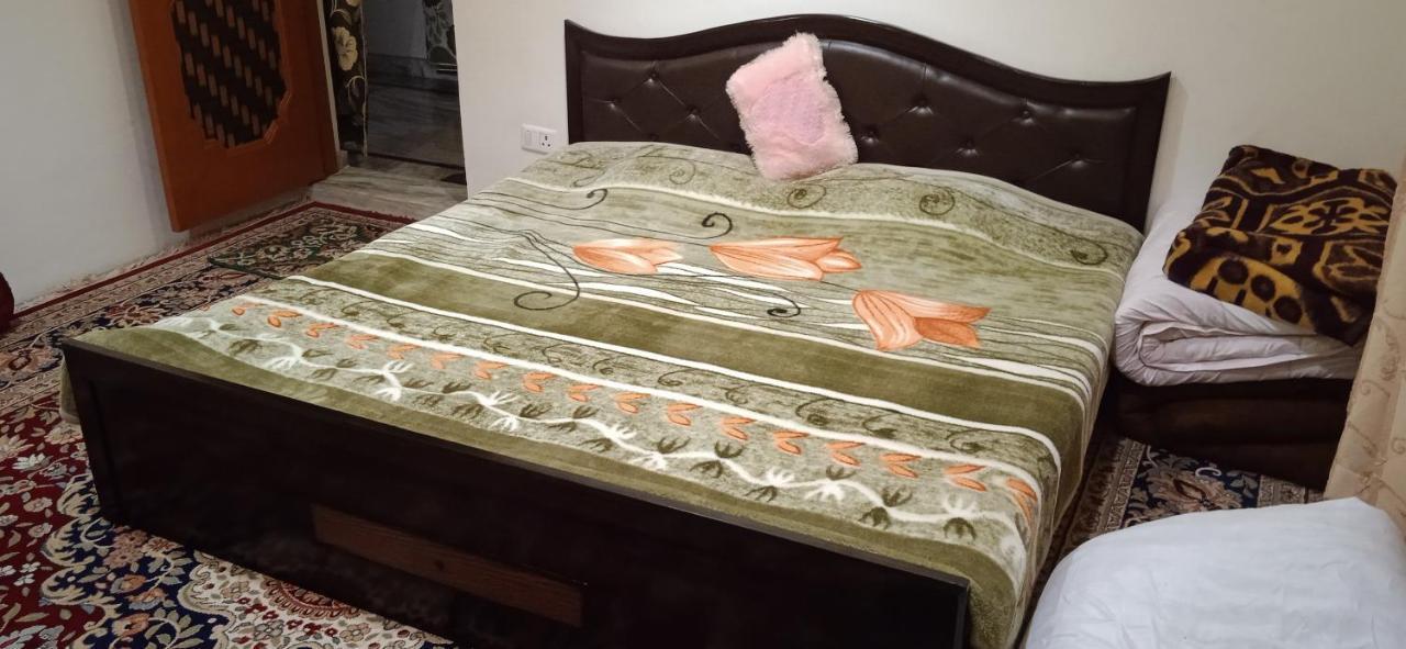 Mir Manzil Bed & Breakfast Srīnagar Exterior foto